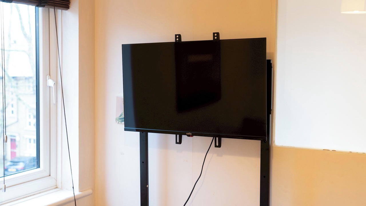 Photo of Others in Kensal Green
