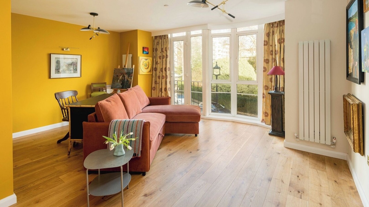 Photo of Livingroom in Bayswater