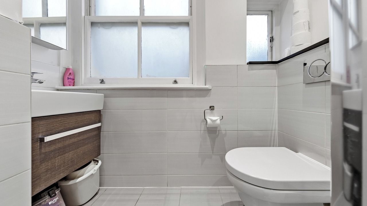 Photo of Bathroom in Chinatown