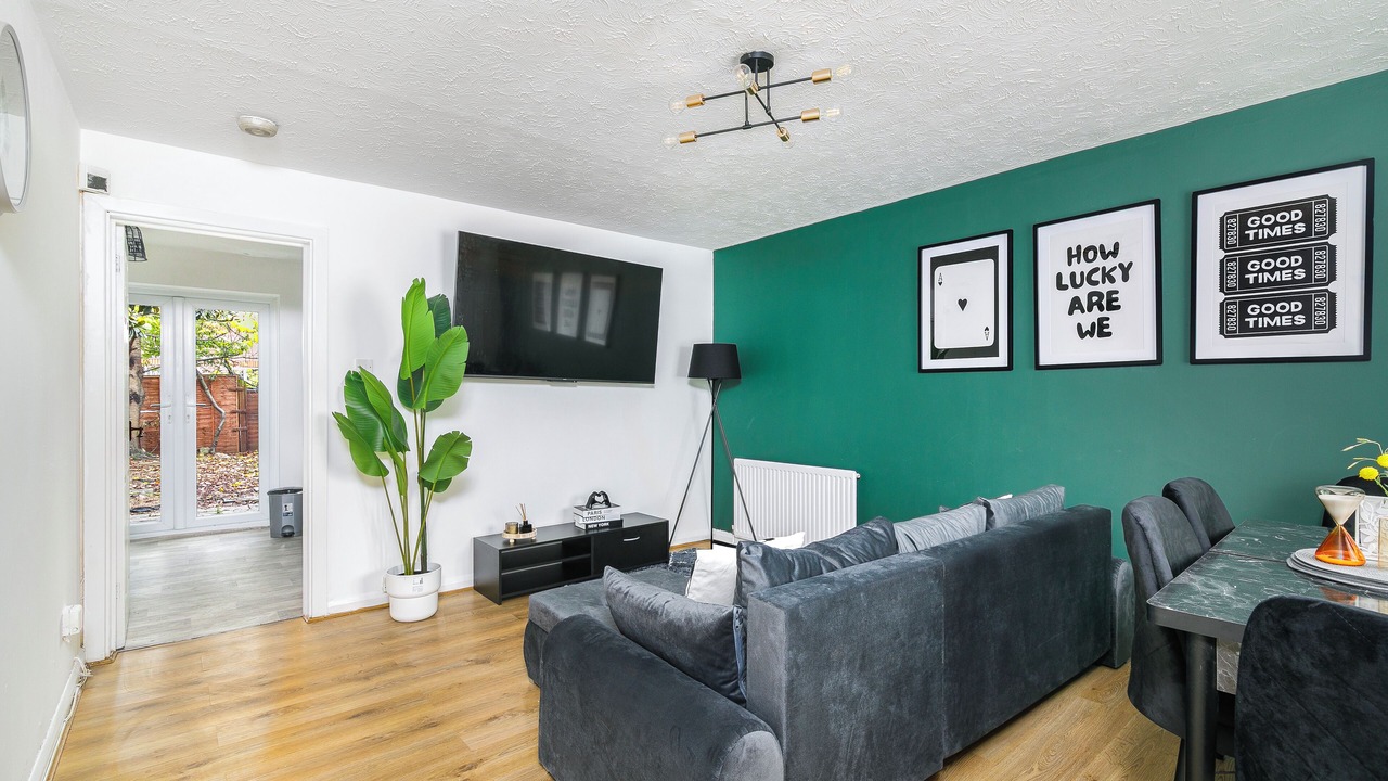 Photo of Livingroom in Custom House