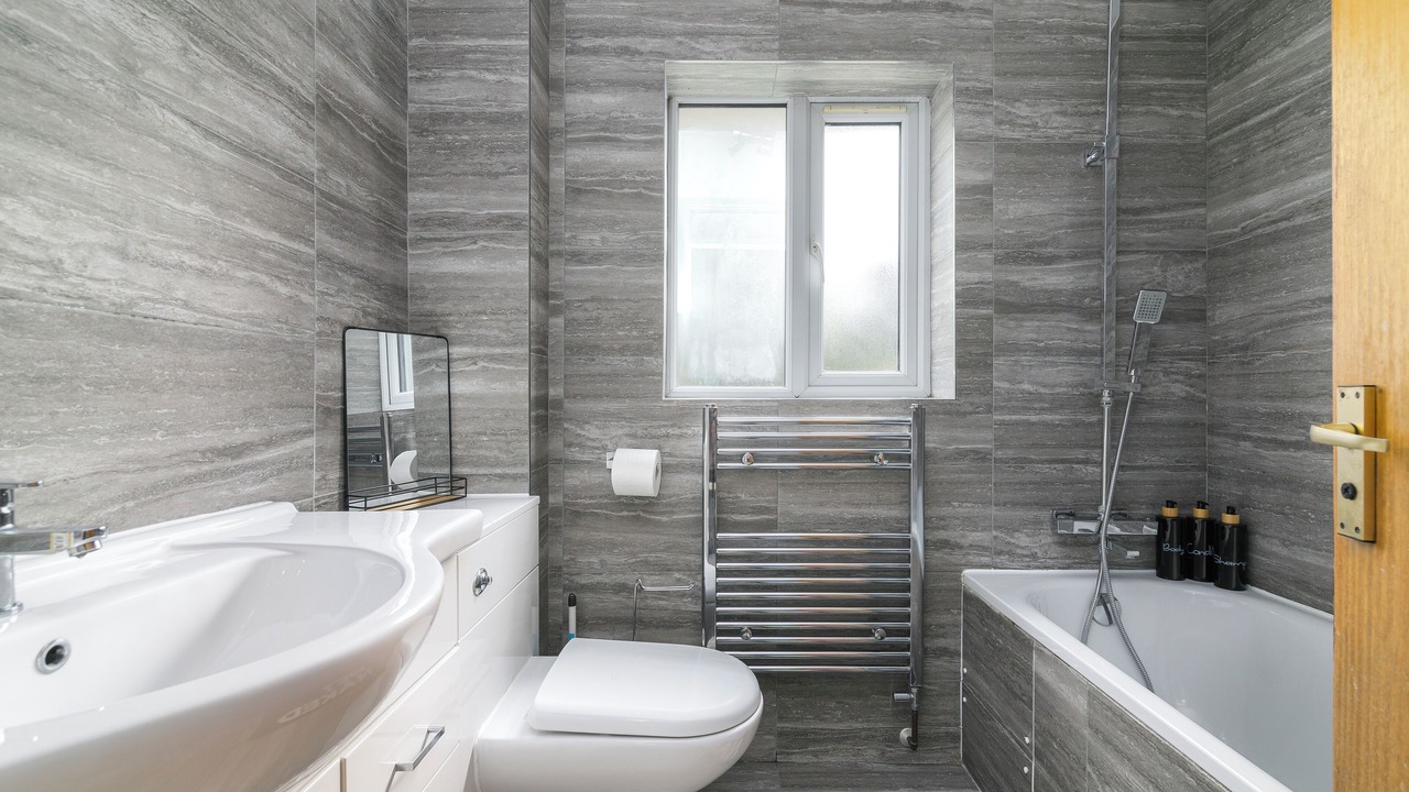 Photo of Bathroom in Custom House