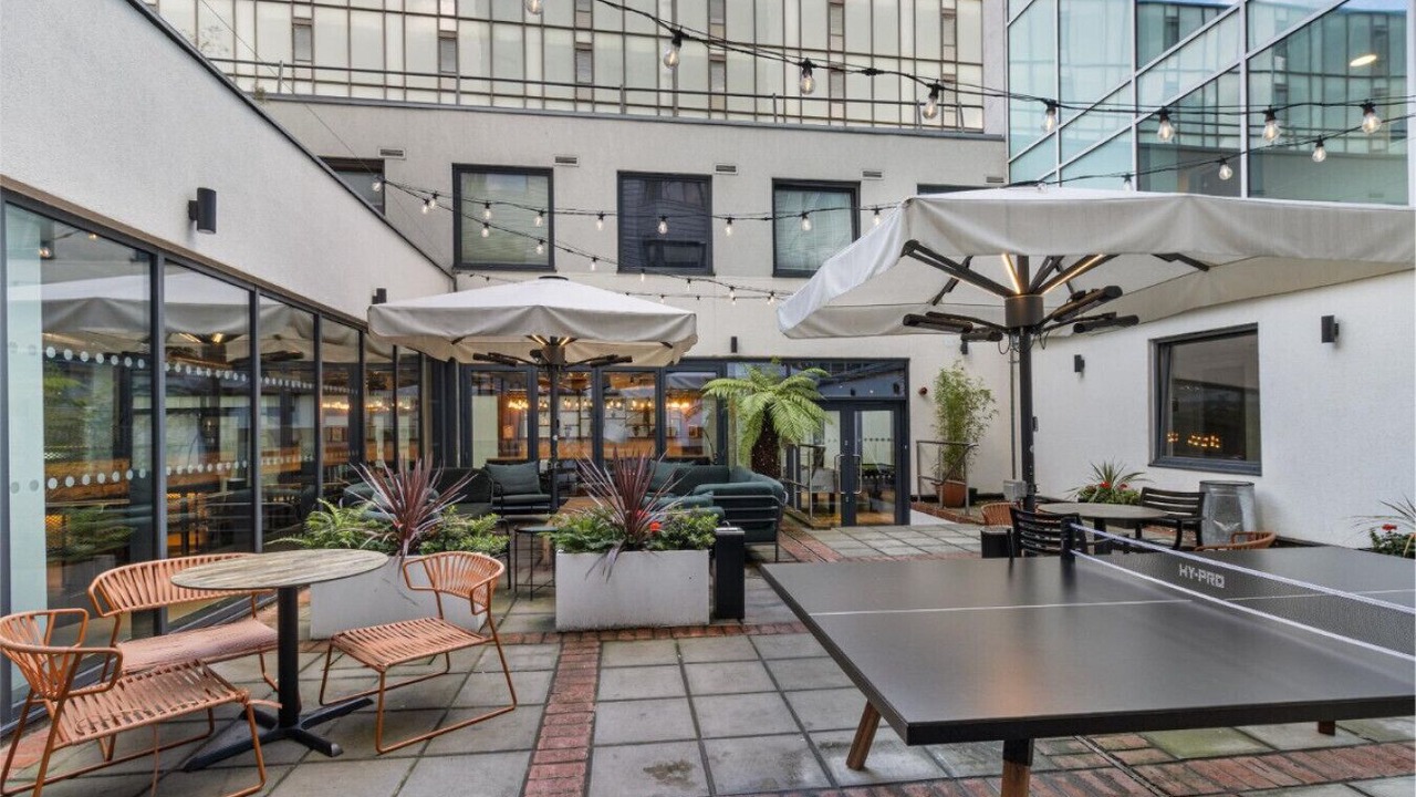 Photo of Outdoor in Whitechapel