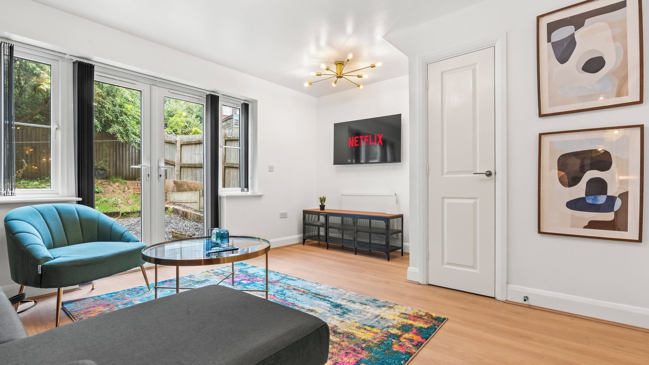 Photo of Livingroom in Brierley Hill