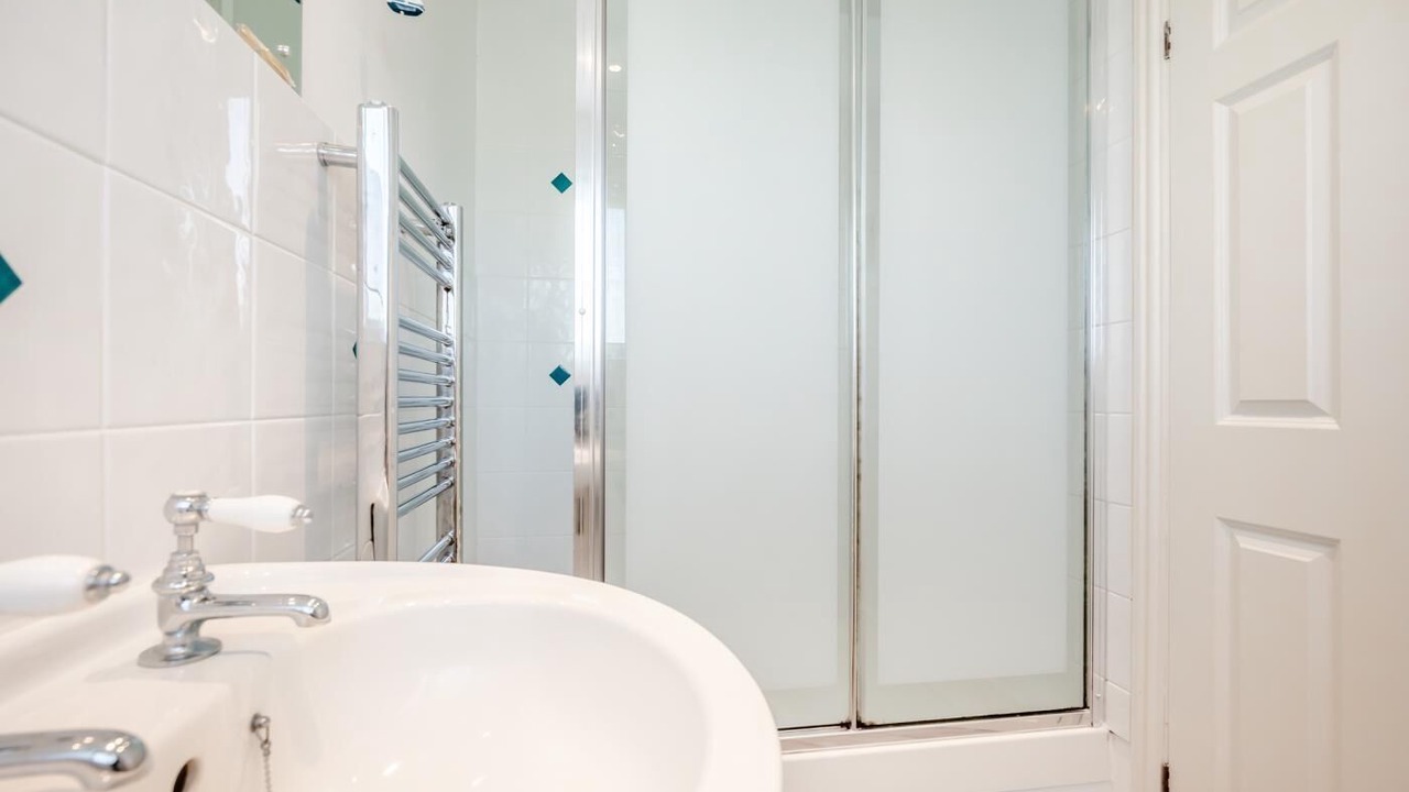 Photo of Bathroom in Padstow