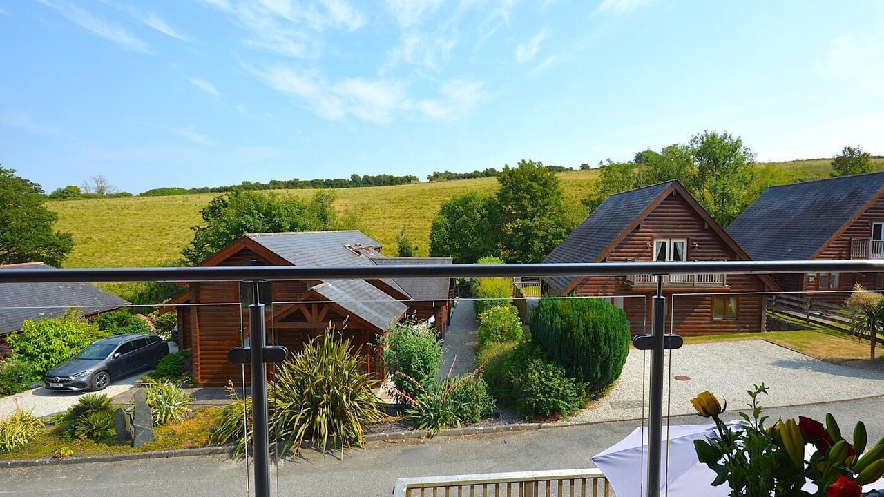 Photo of Patio Balcony in Little Petherick
