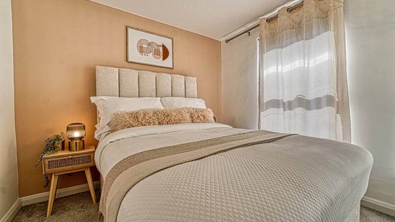 Photo of Bedroom in Tewkesbury