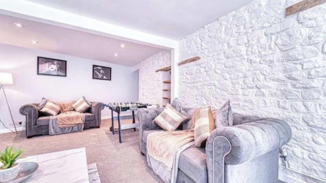 Photo of Livingroom in Newton St Loe