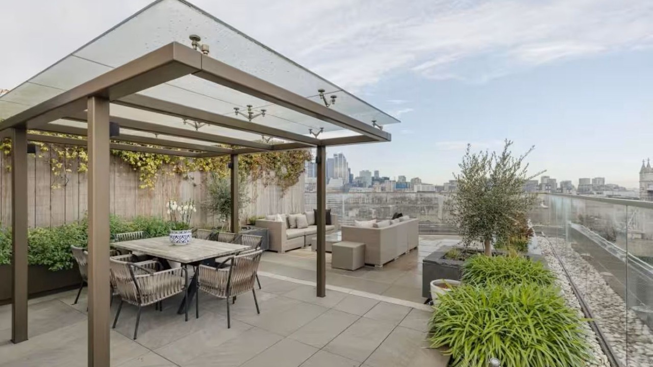 Photo of Outdoor in Tower Hill