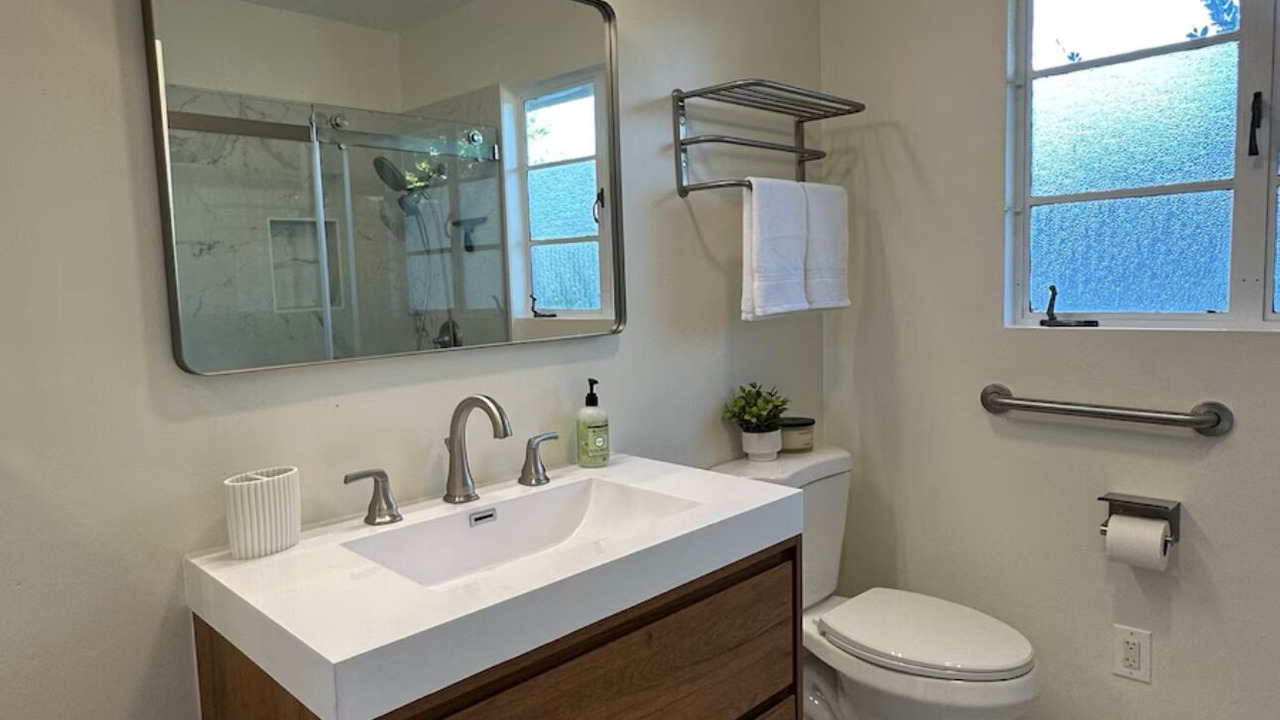 Photo of Bathroom in South Redlands