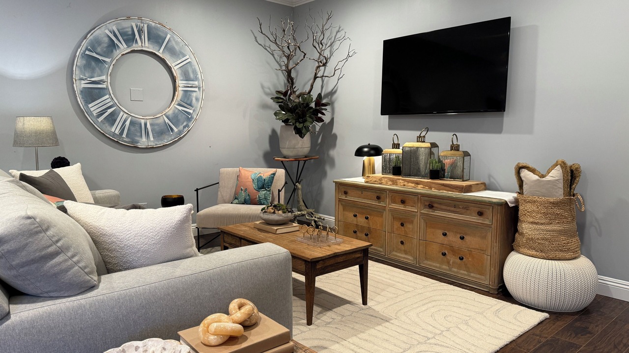 Photo of Livingroom in Corona