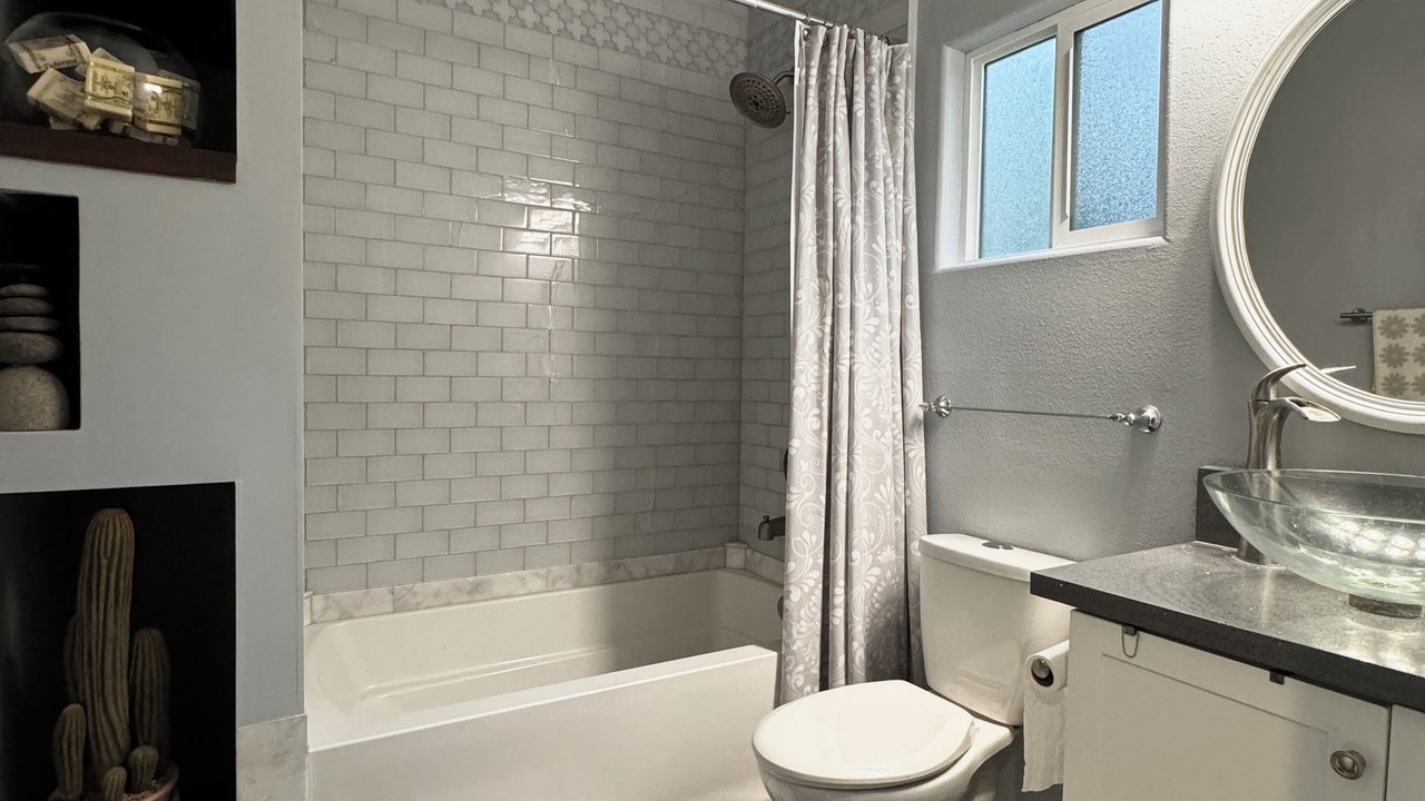 Photo of Bathroom in Corona