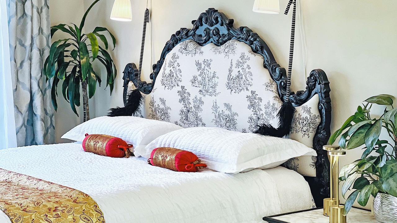 Photo of Bedroom in Shadow Hills