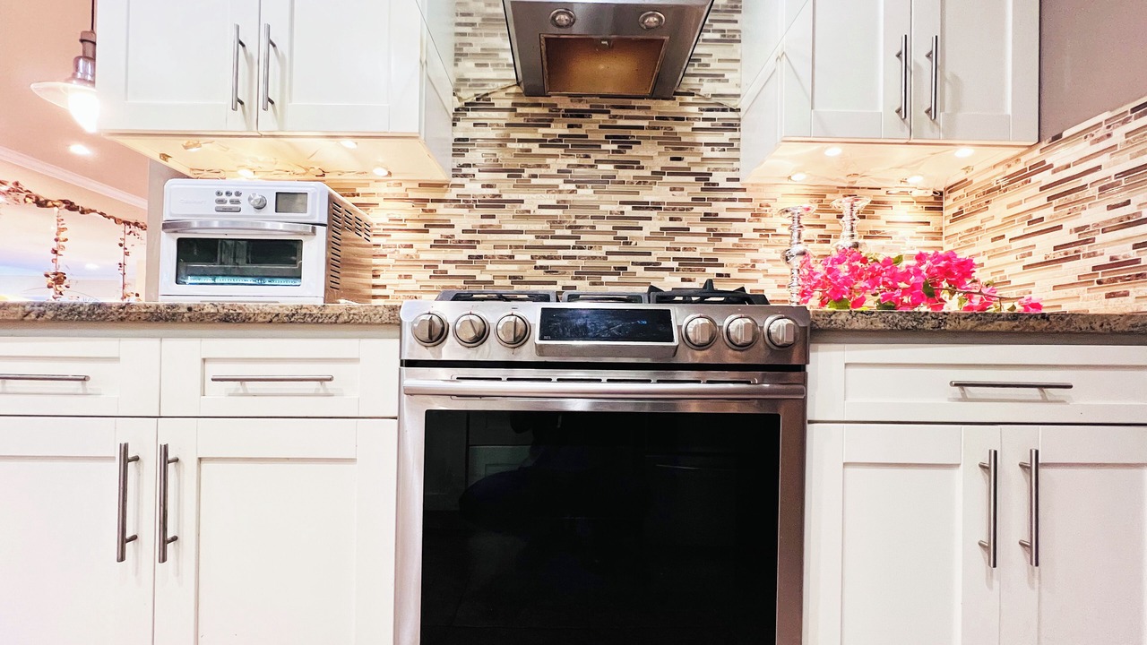 Photo of Kitchen in Shadow Hills
