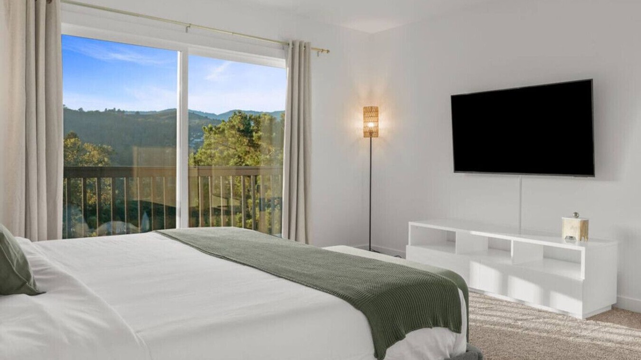 Photo of Bedroom in Tamalpais-Homestead Valley