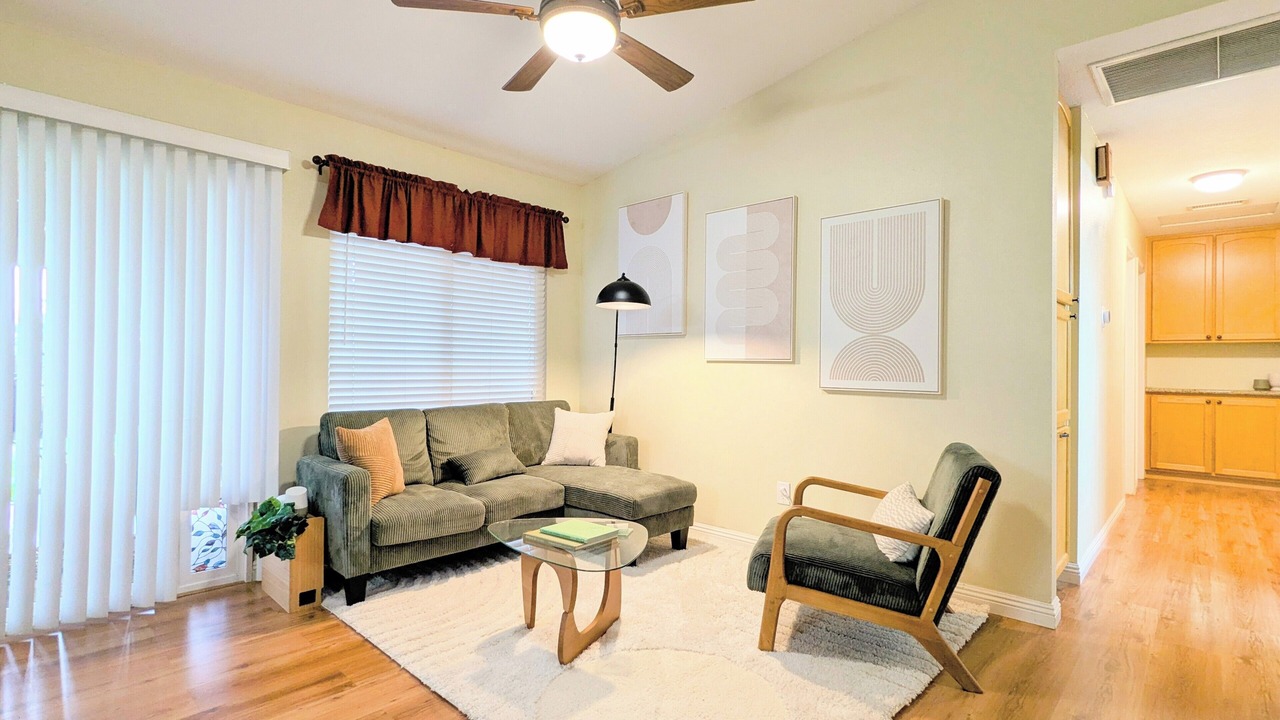 Photo of Livingroom in Moreno Valley
