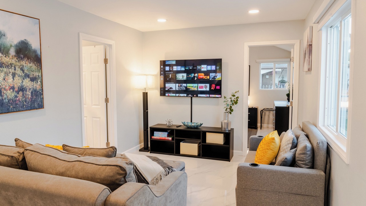 Photo of Livingroom in La Sierra Hills