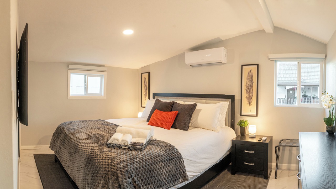 Photo of Bedroom in La Sierra Hills
