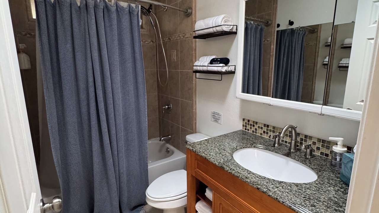 Photo of Bathroom in Apple Hill