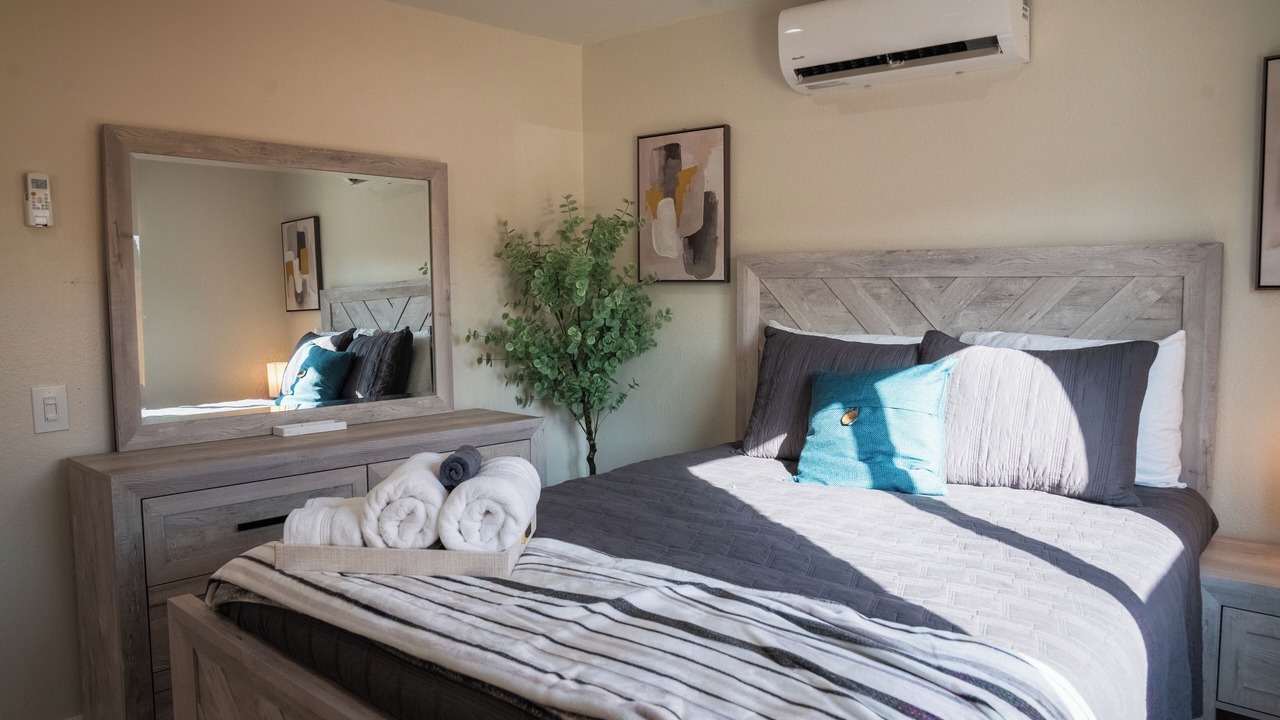 Photo of Bedroom in La Sierra Hills