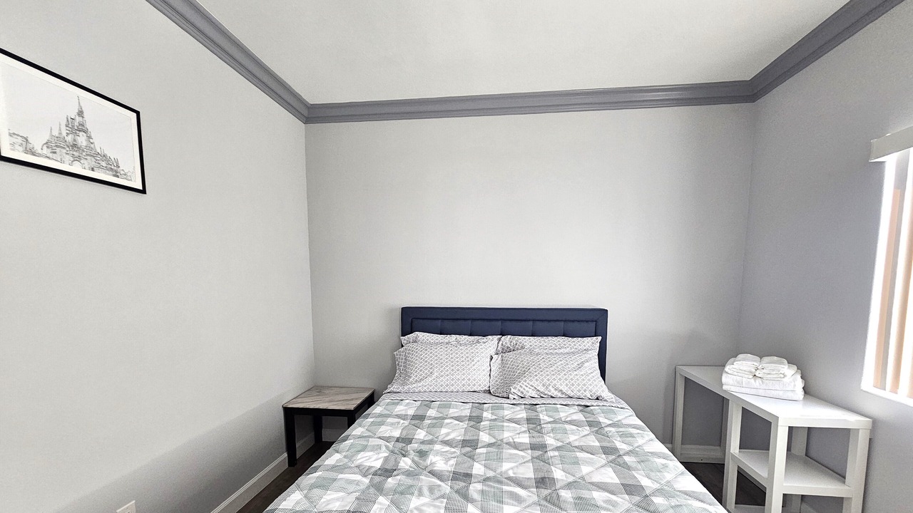 Photo of Bedroom in Hermosa Village