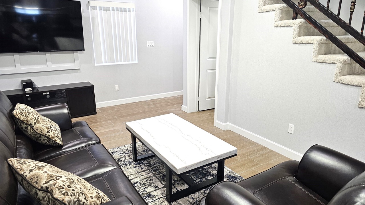 Photo of Livingroom in Hermosa Village