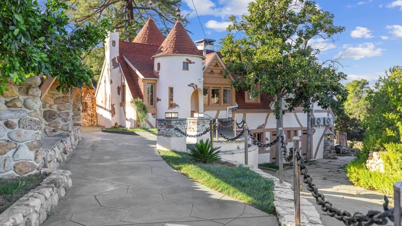 Photo of Outdoor in Newhall