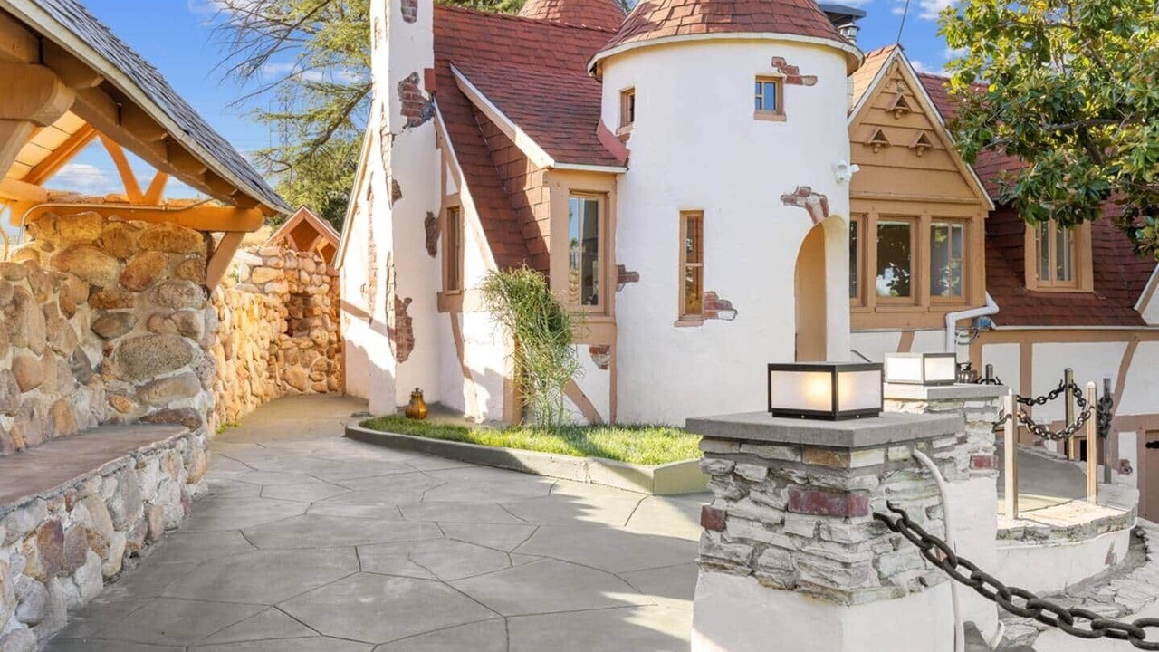 Photo of Outdoor in Newhall