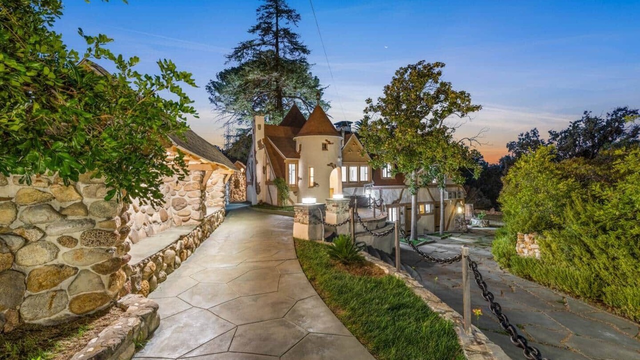 Photo of Outdoor in Newhall