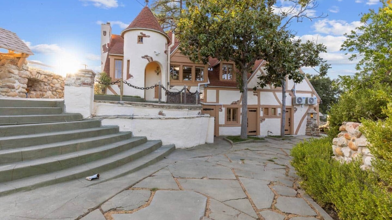 Photo of Outdoor in Newhall