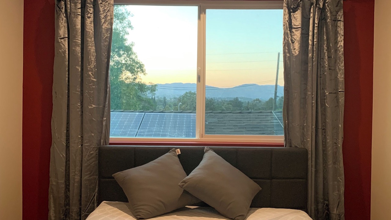 Photo of Bedroom in Woodland Hills