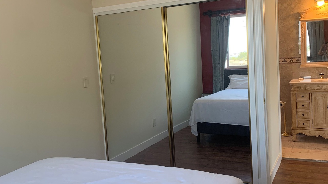 Photo of Bedroom in Woodland Hills
