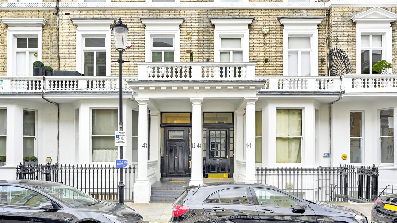 Photo of Outdoor in Queen's Gate