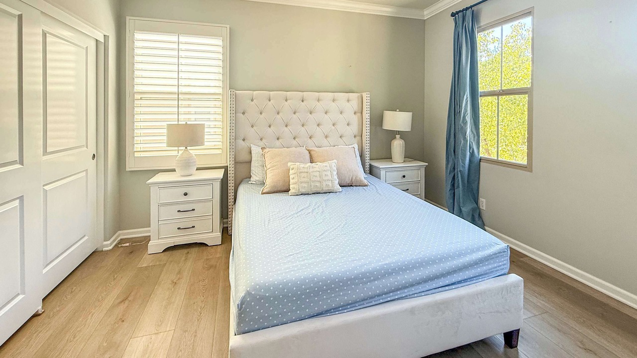 Photo of Bedroom in Woodbury