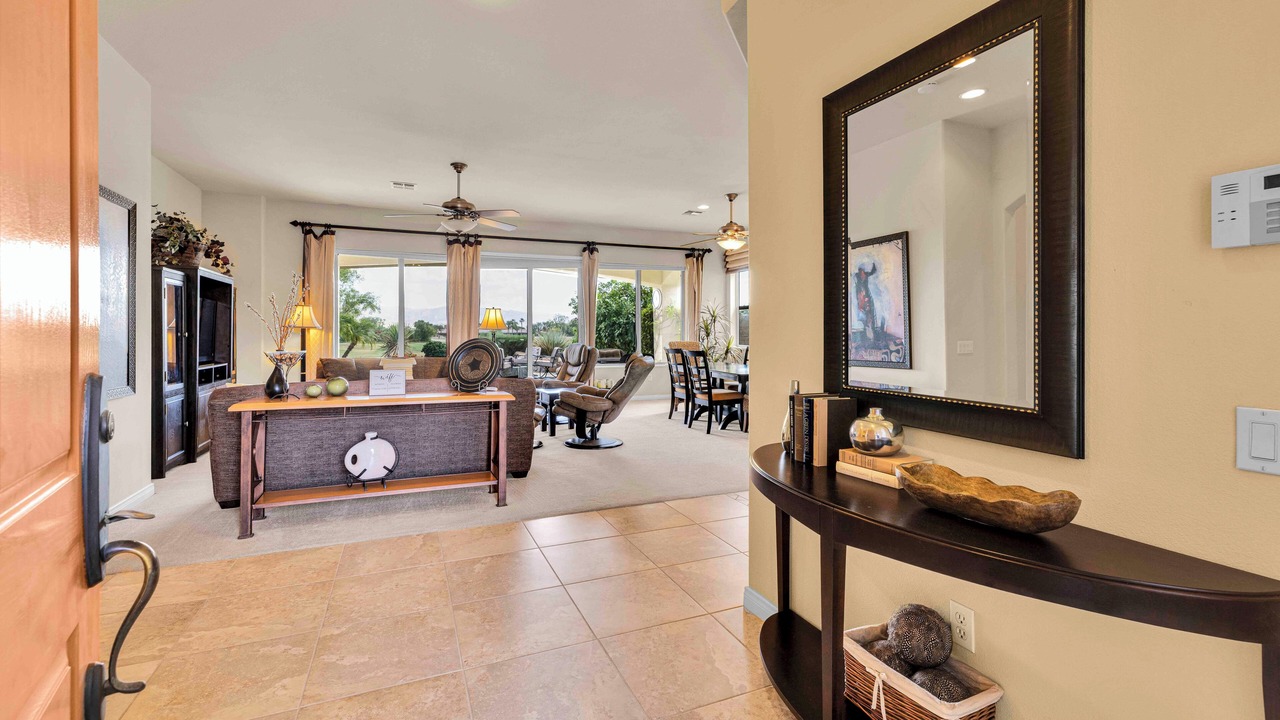 Photo of Livingroom in Indio