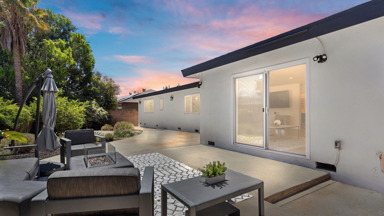 Photo of Patio Balcony in North Hills