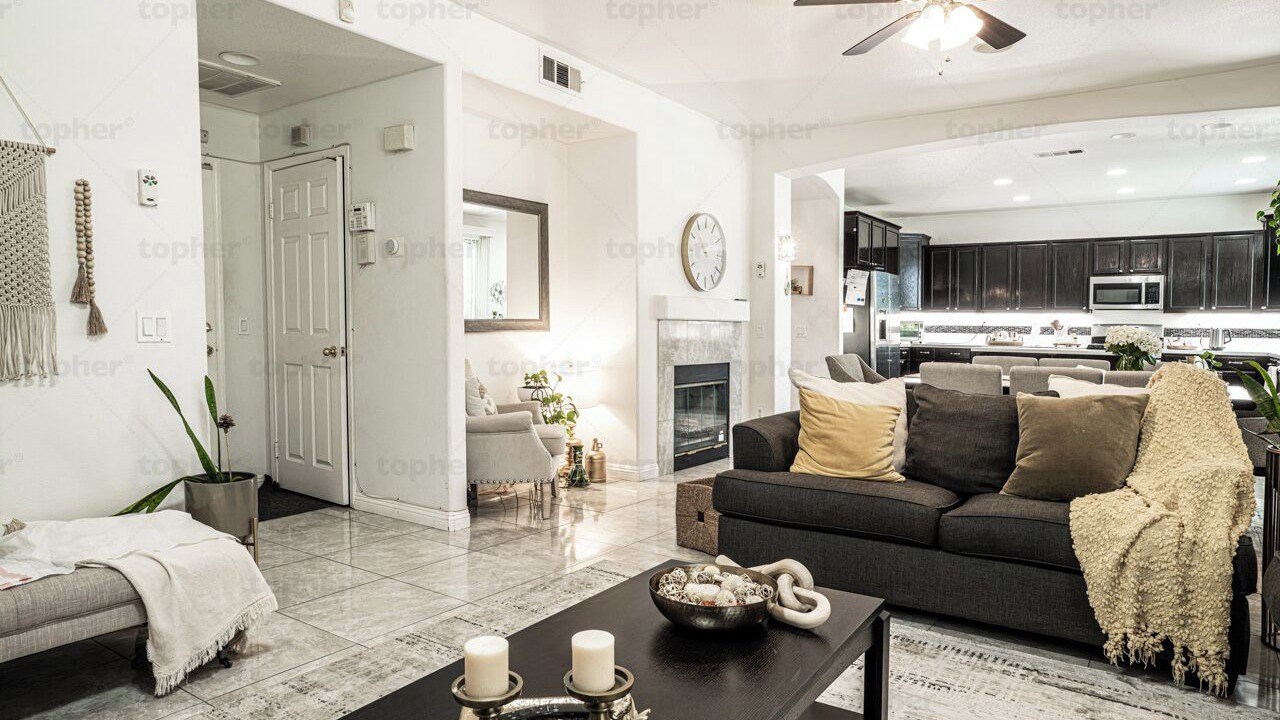 Photo of Livingroom in Riverside