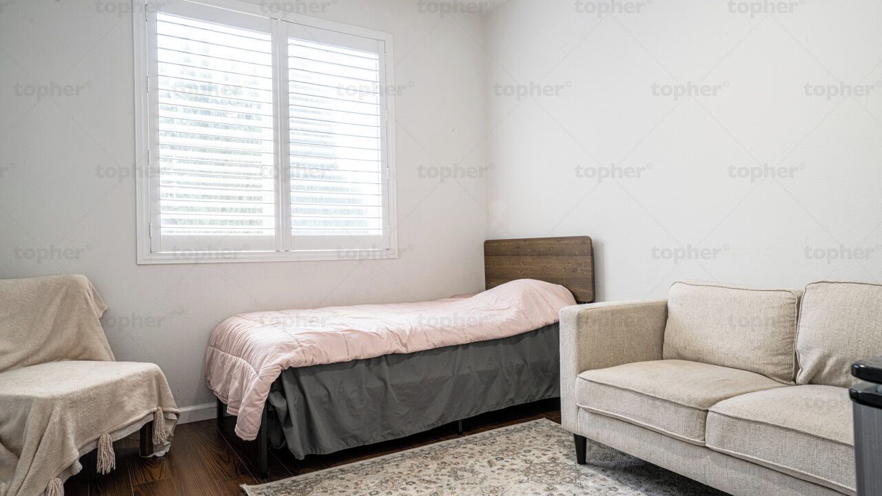 Photo of Bedroom in Riverside