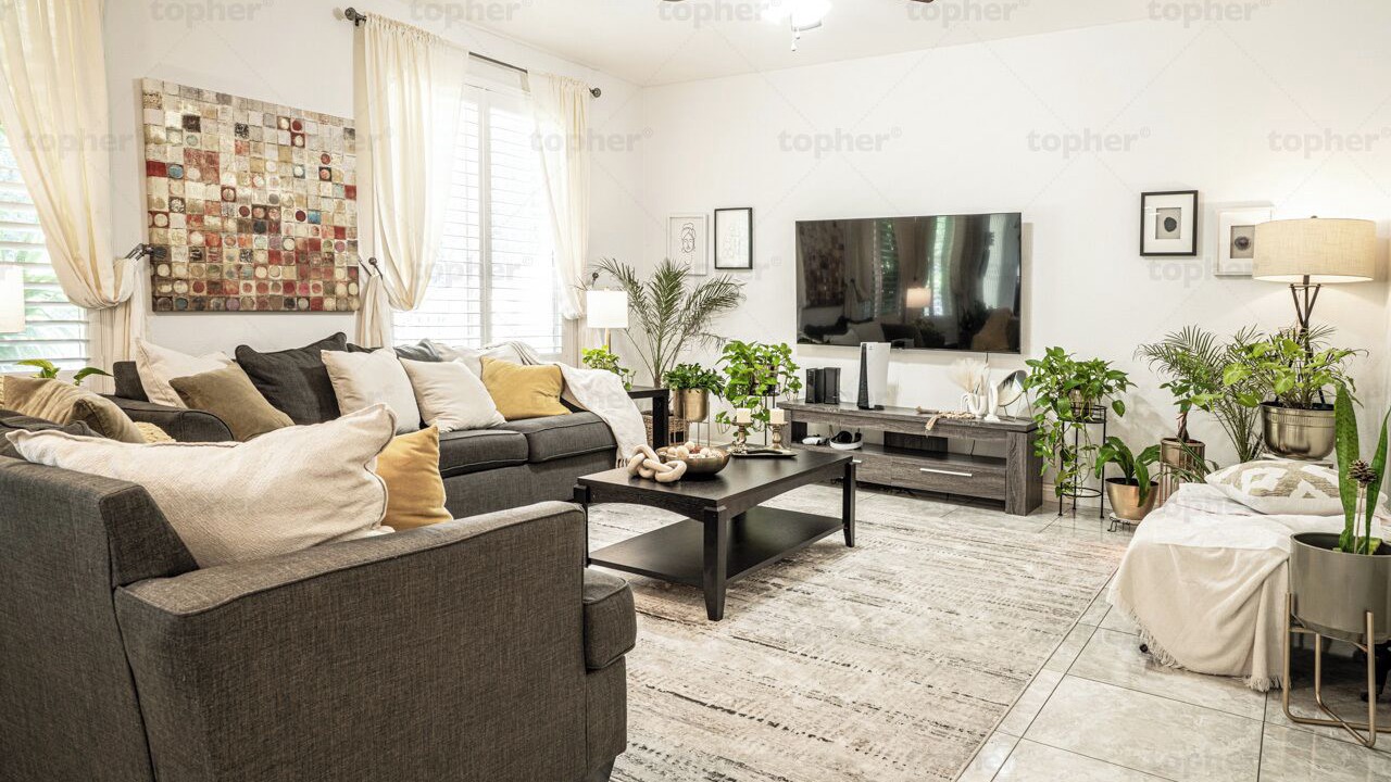 Photo of Livingroom in Riverside