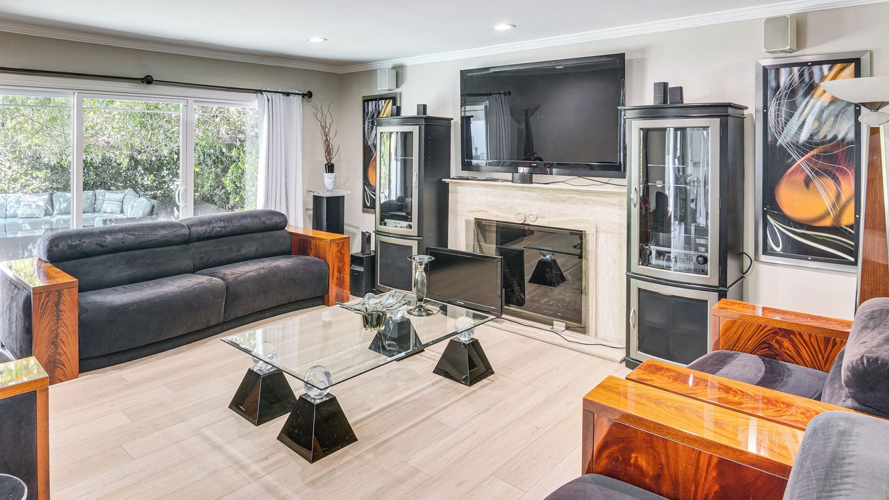 Photo of Bedroom in Encino