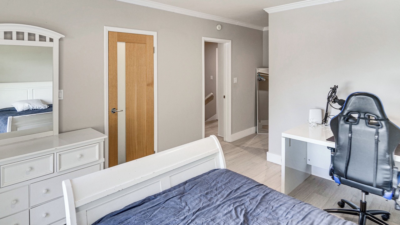 Photo of Bedroom in Encino