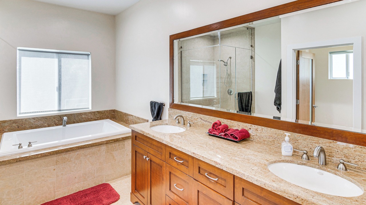 Photo of Bathroom in Encino