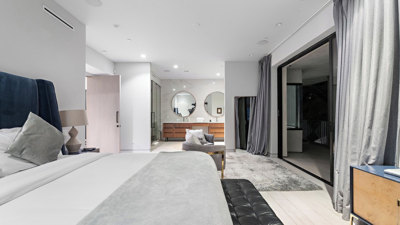 Photo of Bedroom in Hollywood