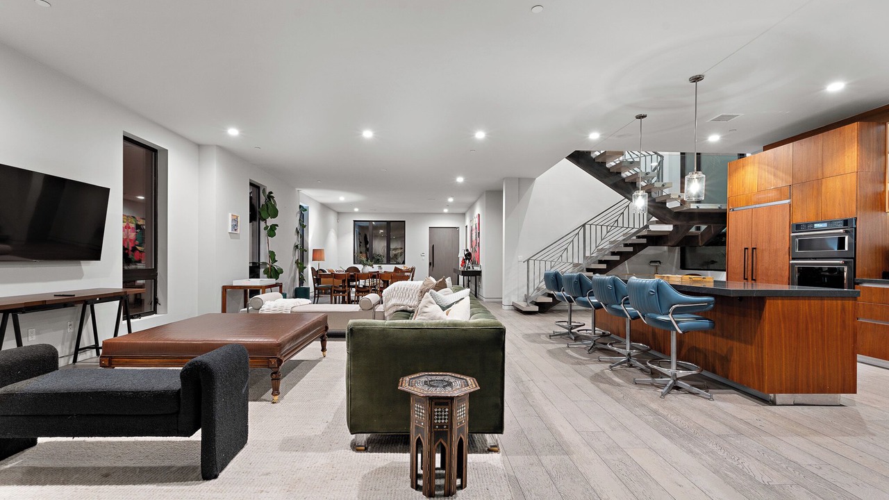 Photo of Livingroom in Hollywood