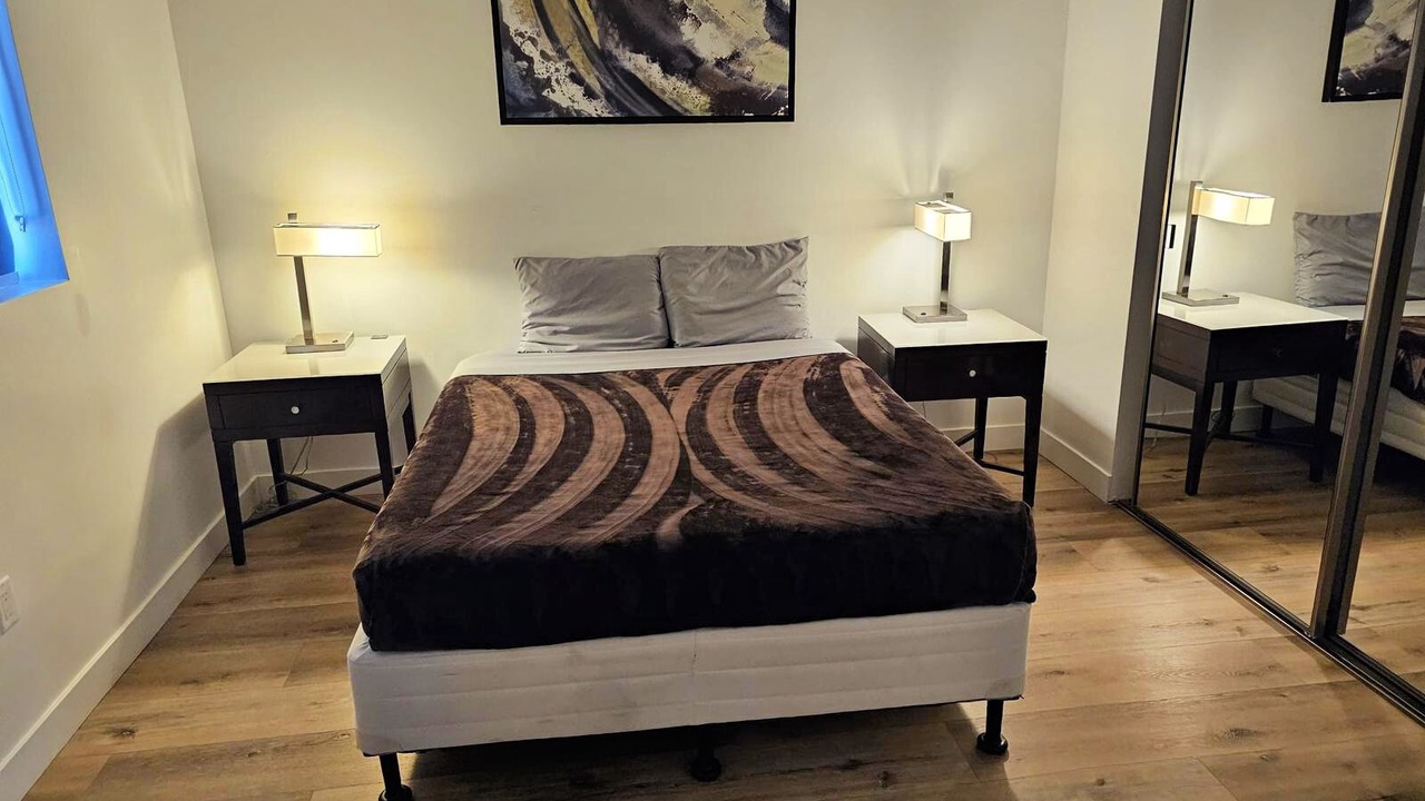 Photo of Bedroom in East Hollywood