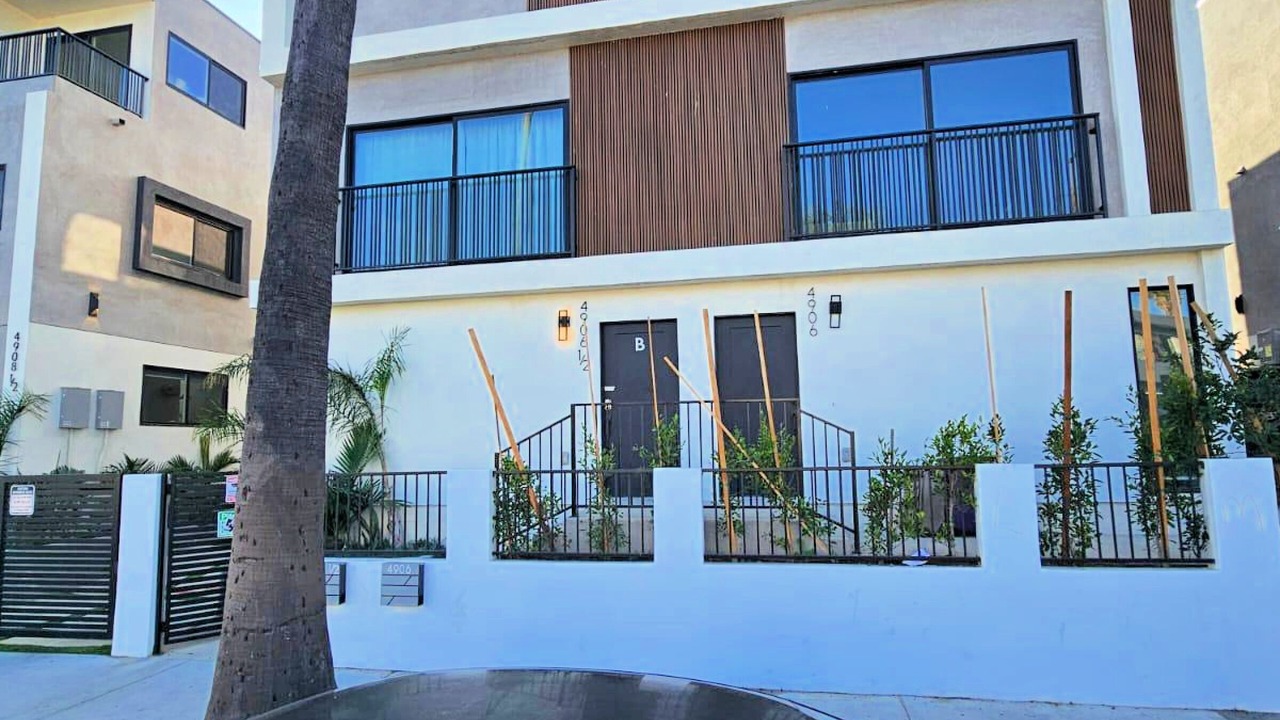 Photo of Outdoor in East Hollywood