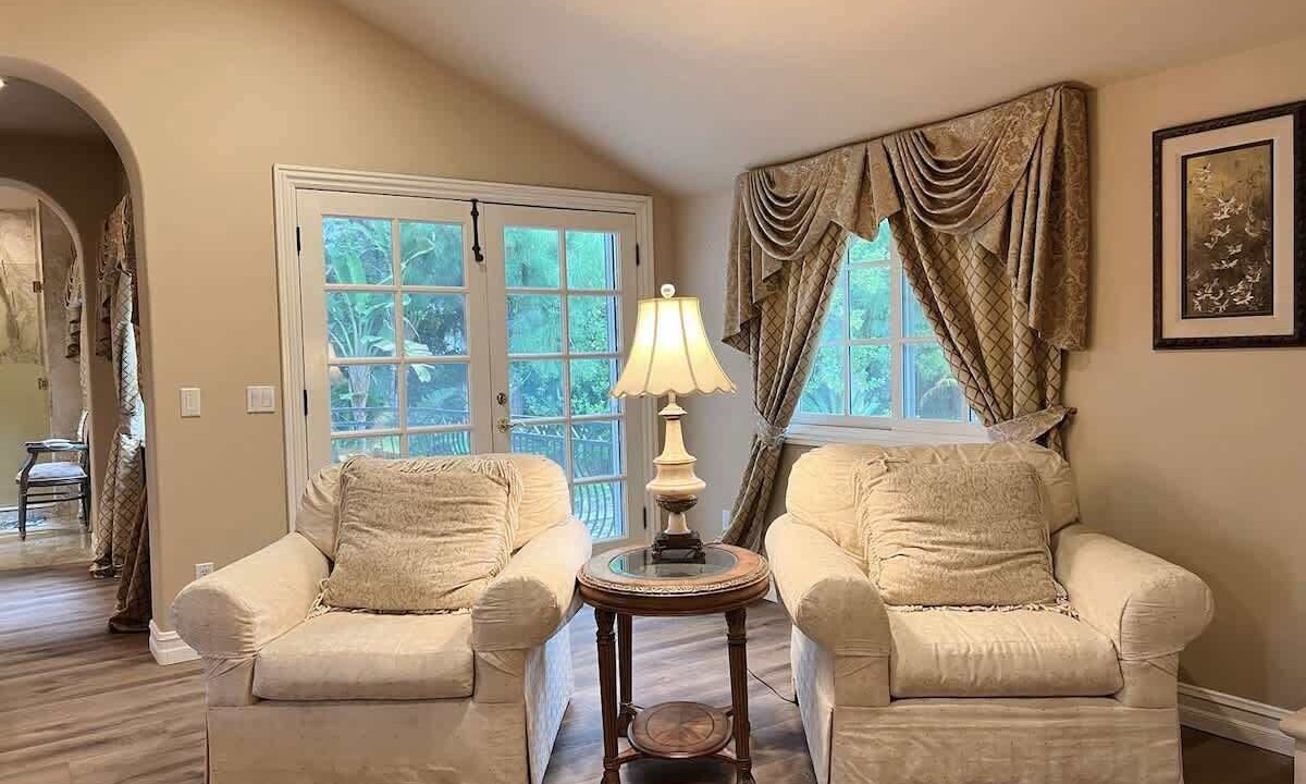 Photo of Livingroom in Placentia