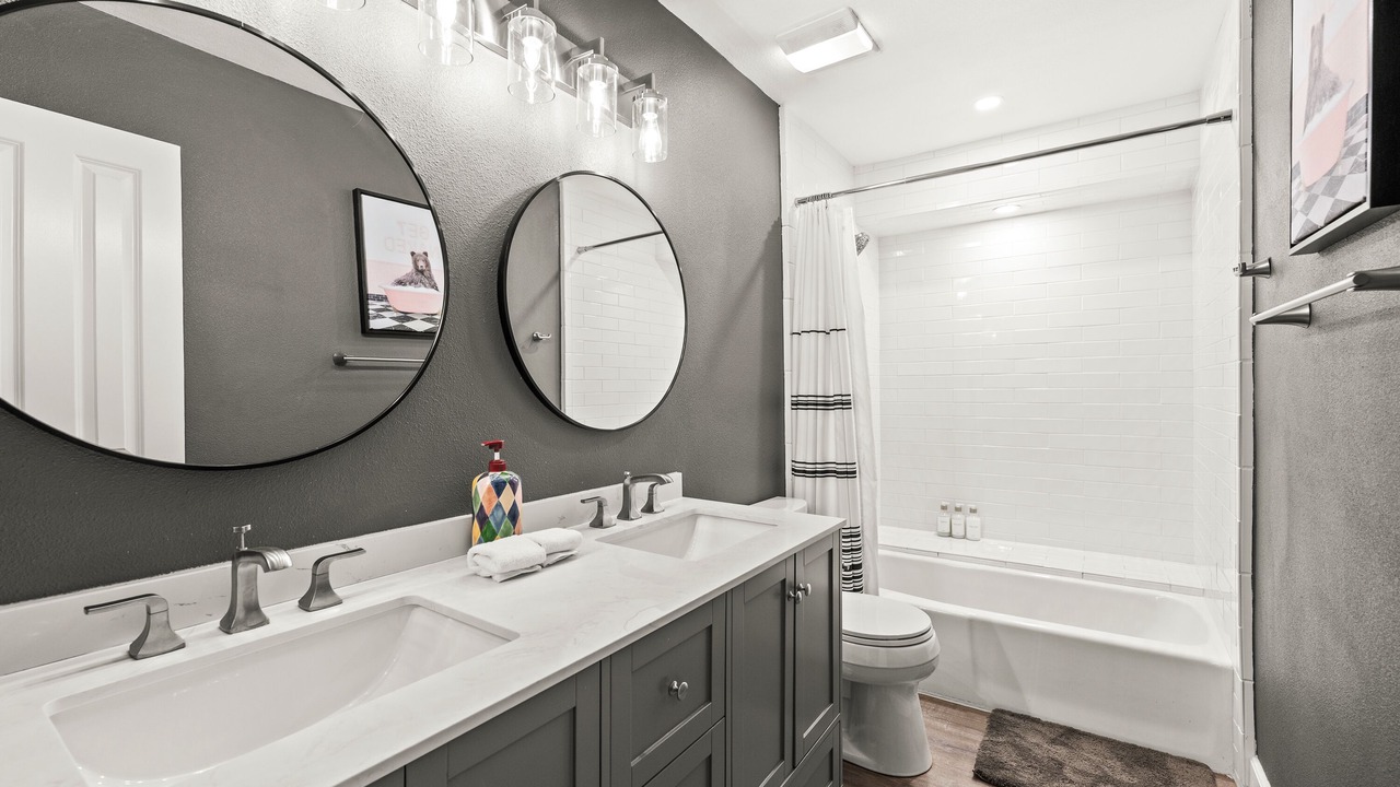 Photo of Bathroom in Pomona