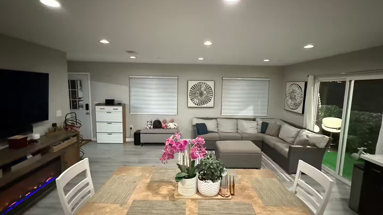 Photo of Livingroom in Linda Vista