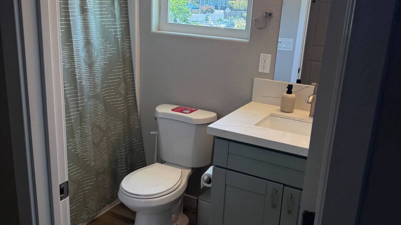 Photo of Bathroom in Linda Vista