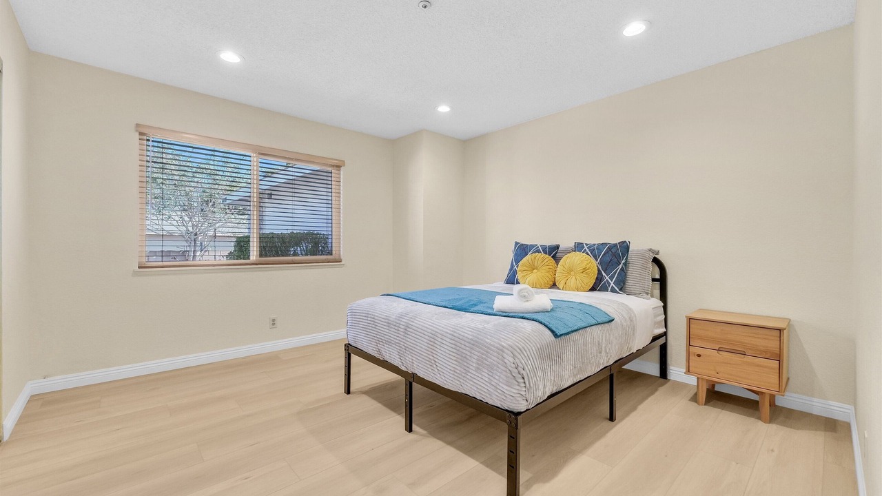 Photo of Bedroom in El Monte
